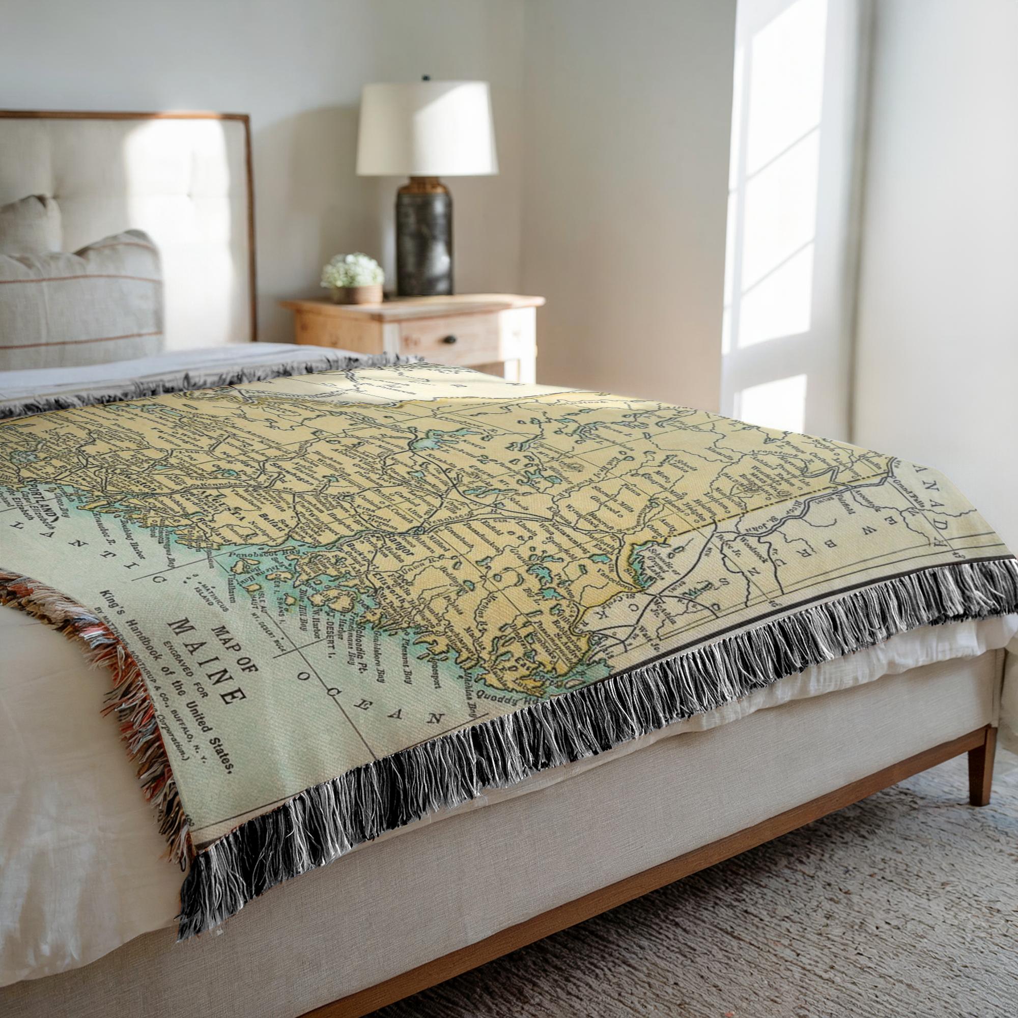 WovenBlanket_52x37_Photo-20240121194733168